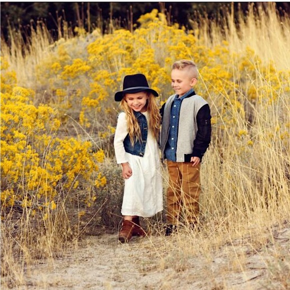 Zara Girls’ Embroidered Long-Sleeve Dress - Picture 10 of 10